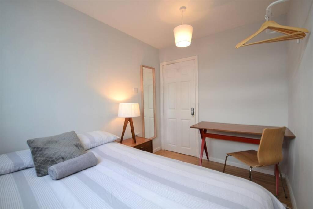 Stylish Budget 4 Bedroom Flat In Brick Lane 런던 외부 사진