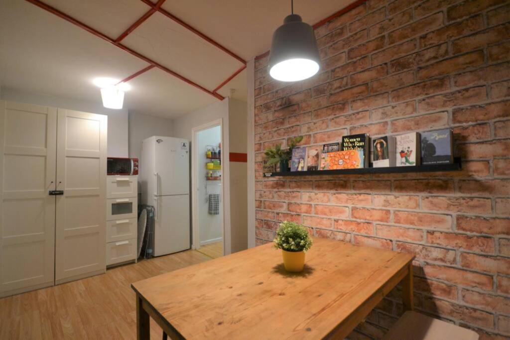 Stylish Budget 4 Bedroom Flat In Brick Lane 런던 외부 사진